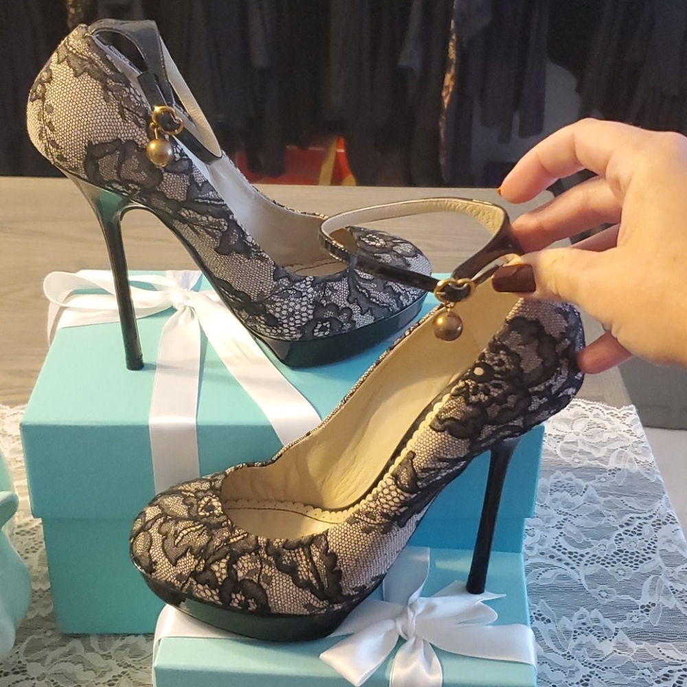 Authentic Vintage John Galliano Lace Pumps - Picture 5 of 16